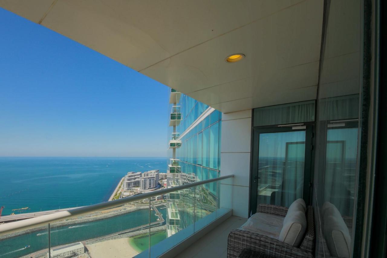 Stunning 5* 4Br-Oceanfront-Apartment Dubaj Kültér fotó